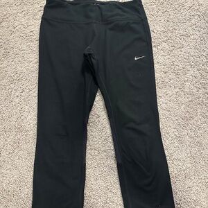 Nike 3/4 Length DRI-FIT Women's Leggings